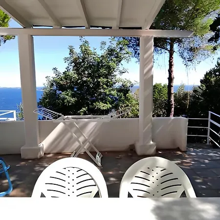 Villa Macchia Mediterranea *